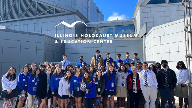 Group visiting Illinois Holocaust Museum entrance.